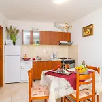 Apartments Zarac